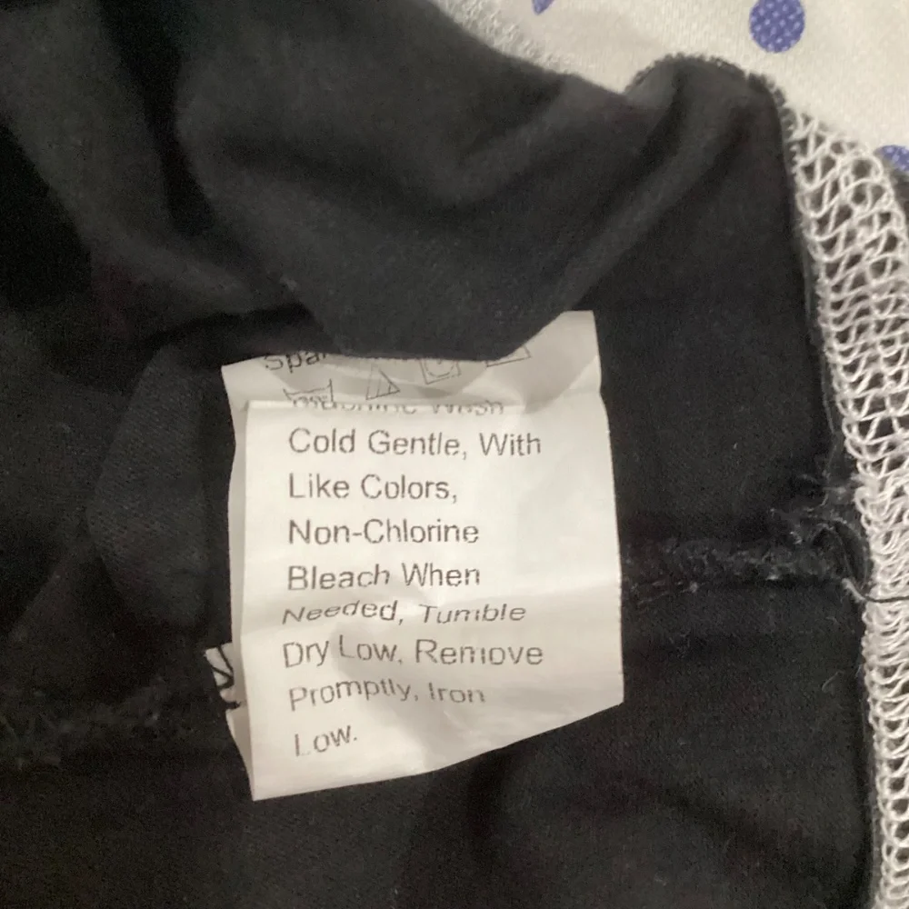 SHEIN Tops - Picture 8 of 11
